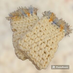 HANDMADE Cream Crochet Fingerless Shaggy Eyelash Trim Mitt Gloves